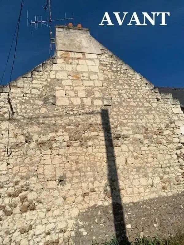 Pignon en pierre avant rejointoiement